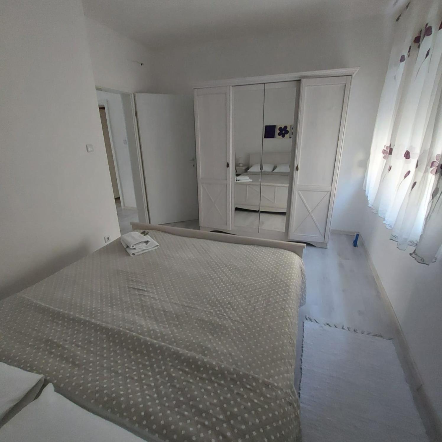 Martina Sun Apartment Zadar Exterior photo